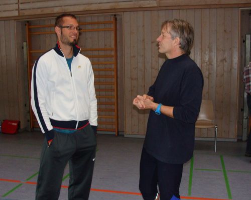 Leichtathletik-Trainer bilden sich fort - Teilnehmer aus ganz Baden in Haslach