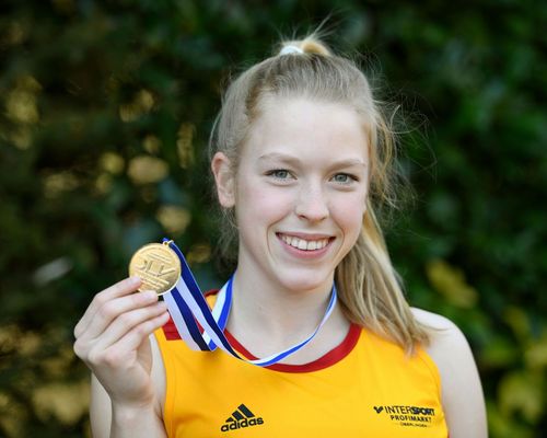 Ella Buchner pulverisiert Badischen U20-Rekord