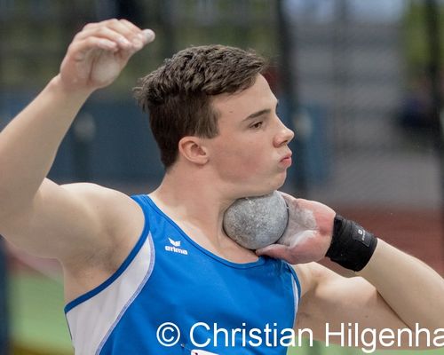  Leichtathletik-Nachwuchs zeigt bei BW-Hallenmeisterschaften U18 sein Können