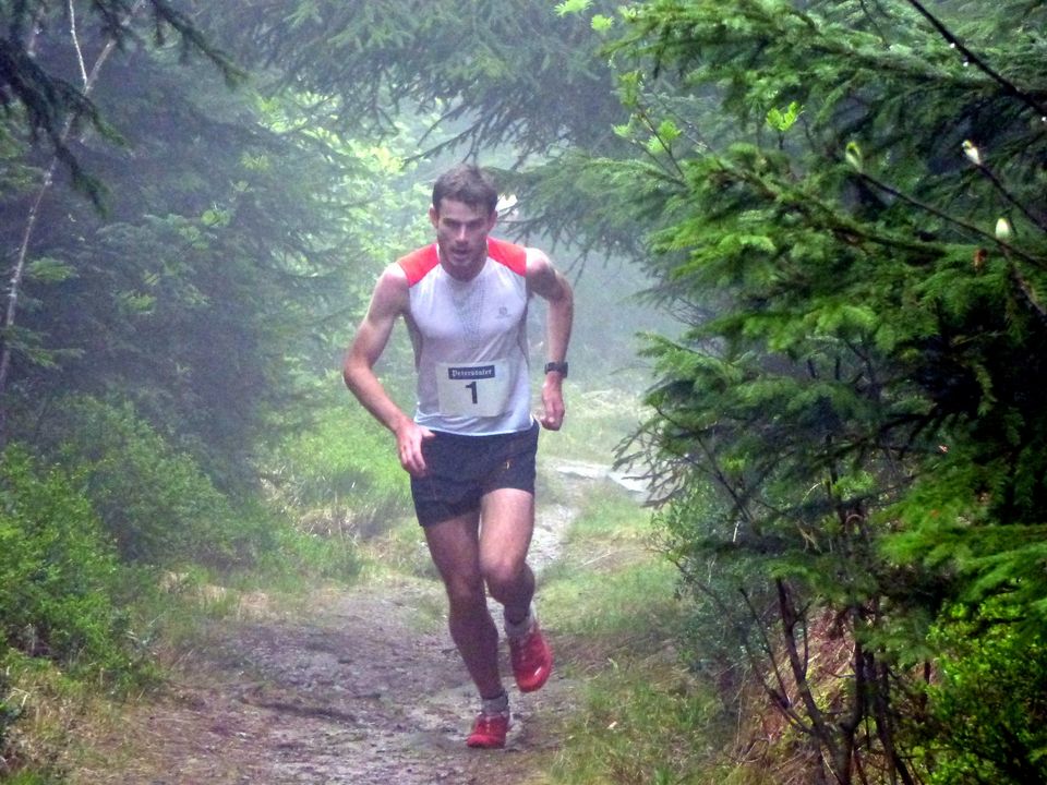 Deutsche Olympia- Marathon-Hoffnung Anna Hahner beim BGV-Hundseck-Berglauf