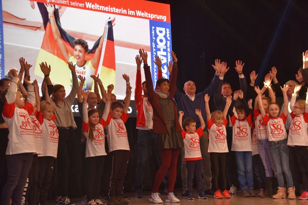 Großer Empfang für Malaika Mihambo und Ralf Weber