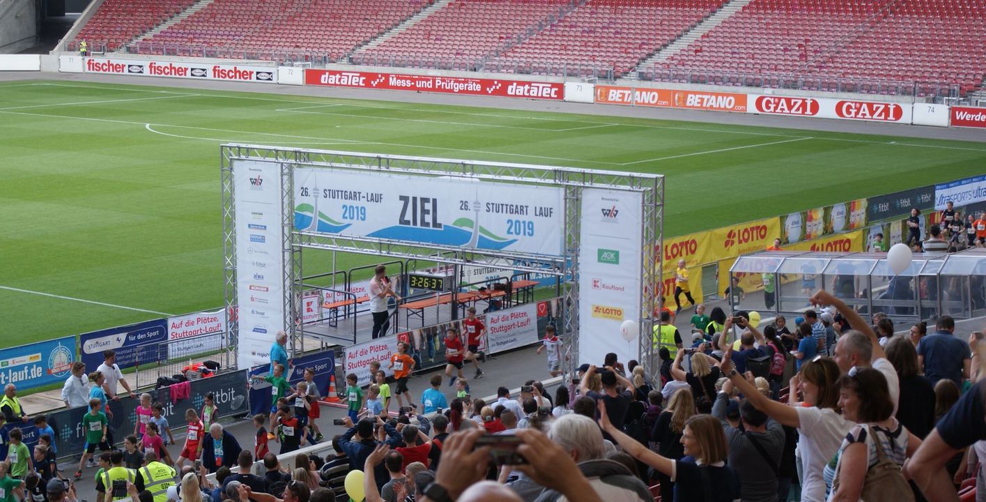 Finale von "Meine Schule: LÄUFT!" beim Stuttgart-Lauf