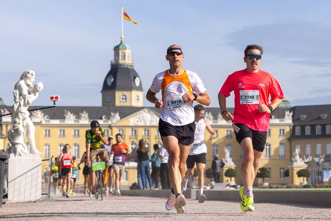 Teilnehmerrekord und starke sportliche Leistungen beim 42. Baden-Marathon