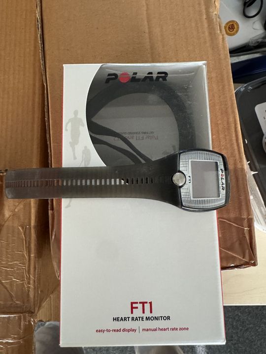 Sport- und Technik-Equipment zu verschenken!
