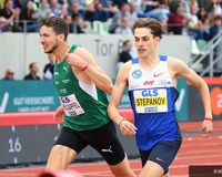 Tim Holzapfel (LV Pliezhausen 2012; links) und Alexander Stepanov (VfL Sindelfingen) treffen erneut aufeinander. 