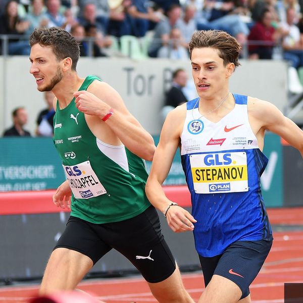 Tim Holzapfel (LV Pliezhausen 2012; links) und Alexander Stepanov (VfL Sindelfingen) treffen erneut aufeinander. 