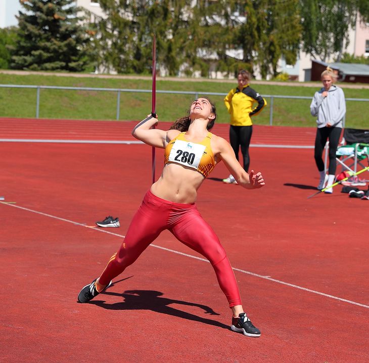 Mehrkämpferin Johanna Siebler vom LC Überlingen auf dem Weg zur EM