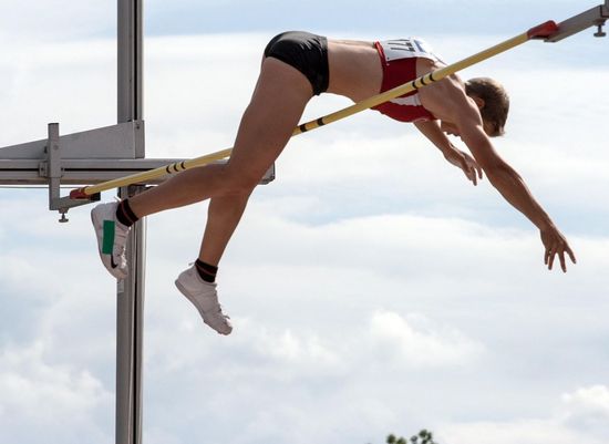 Stabhochsprung der BW-Masters am 15.06.2025 in Weisenbach