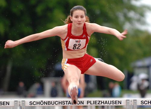 Zweimal Gold und einmal Silber für Kristin Tuxford / Weitsprung-Dreifachsiege für Baden