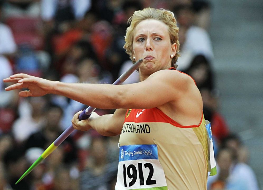 Christina Obergföll gewinnt einzige Medaille der deutschen Leichtathleten<br>Anne Möllinger mit der Staffel auf Platz fünf in Peking
