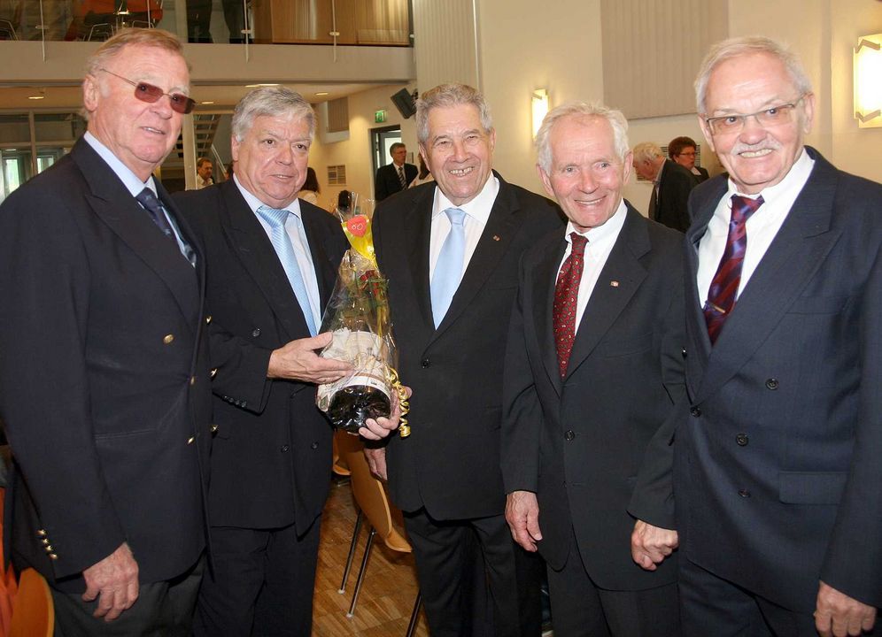 Wir gratulieren unserem Ehrenmitglied Heinz Fütterer zum 80. Geburtstag und zur Ehrung mit der Staufermedaille