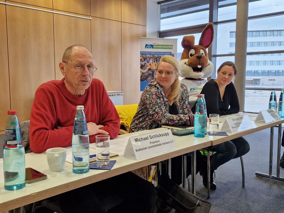 v.l.: BLV-Präsident Michael Schlicksupp, FWTM-Abteilungsleiterin Victoria Vehse und FWTM-Projektleiterin Katja Reime