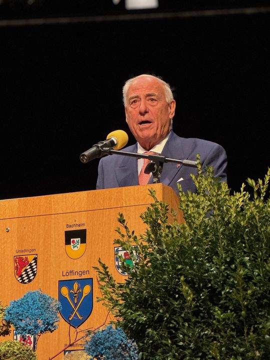 Ottmar Heiler wird mit Bundesverdienstkreuz geehrt