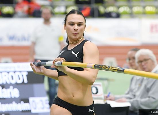 DJHM Tag 2: Gold für Eva Marie Weisbrodt