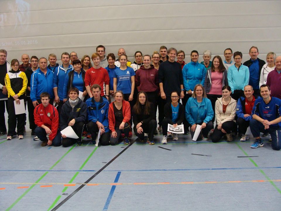Leichtathletik-Trainer bilden sich fort - Teilnehmer aus ganz Baden in Haslach