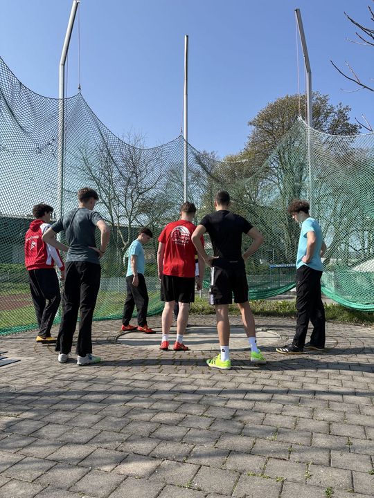 „Nit schwätze… werfe!“ – Kaderlehrgang Wurf in Mannheim