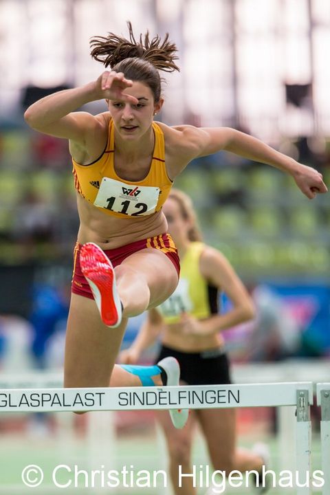  Leichtathletik-Nachwuchs zeigt bei BW-Hallenmeisterschaften U18 sein Können