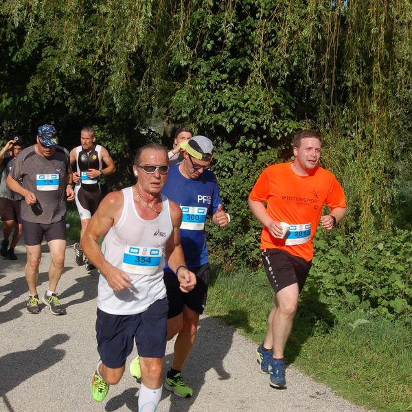Bäume pflanzen und gewinnen beim Tag des Laufens