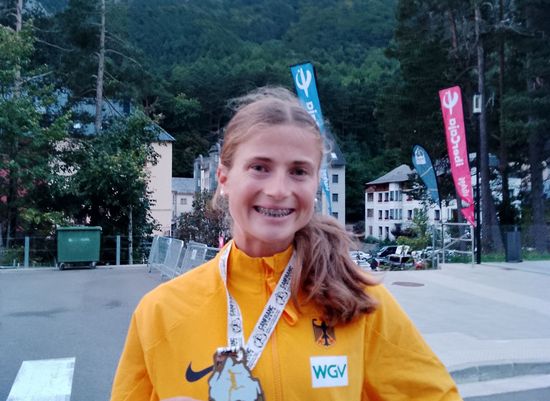 Julia Ehrle läuft zu Berg-WM-Gold