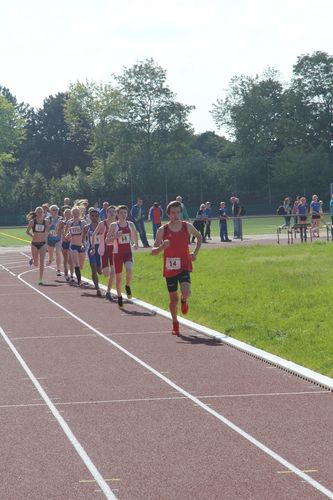 Erfolgreiches 33. Dreitäler-Meeting auf dem Buckenberg - Neues Stadion eingeweiht