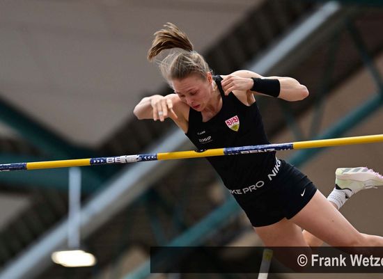 Von 4,55 Metern bis zum Fotofinish: BW-Athletinnen und Athleten glänzen mit Bestleistungen