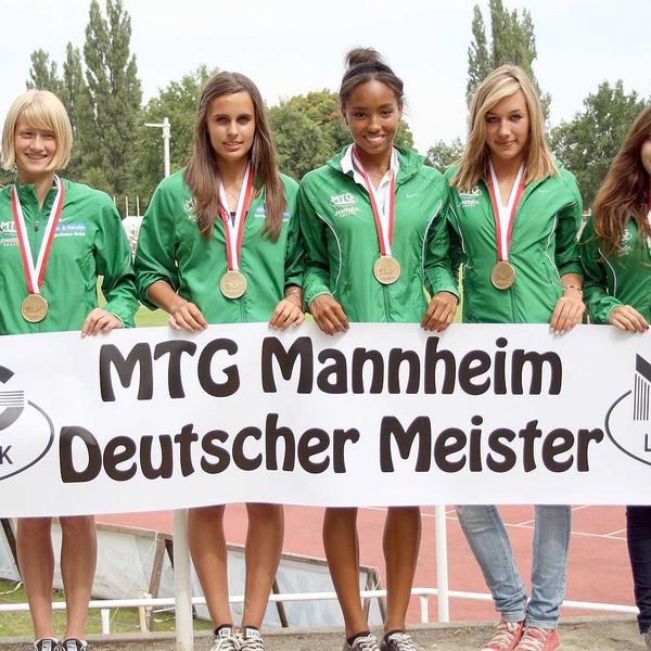 MTG-Schülerinnen gewinnen Mannschafts-Gold