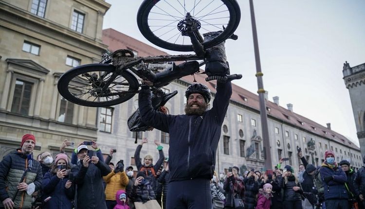 WLV Laufkongress 2022 mit Jonas Deichmann!