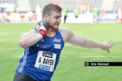 Simon Bayer überzeugte beim Kugelstoßmeeting in Rochlitz mit 19,71 Meter