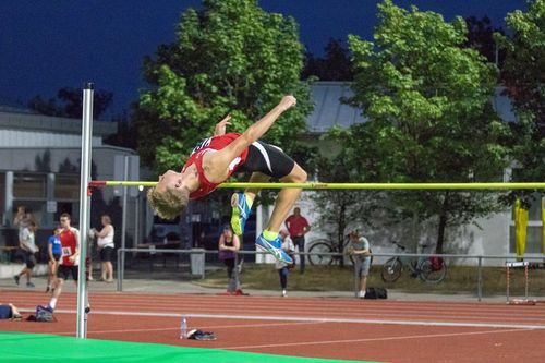 Beim Abendsportfest der SG Walldorf konnte sich der Leichtathletik-Nachwuchs miteinander messen