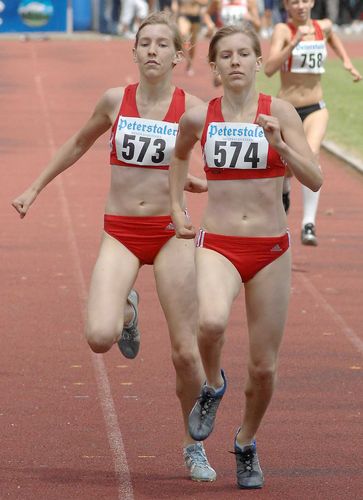 Hannah Marxer und Janice Waldvogel Dreifachsiegerinnen