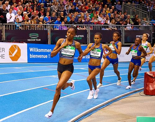INDOOR MEETING Karlsruhe im SWR Livestream