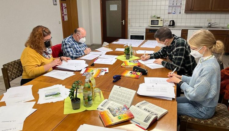 Letzte Vorbereitungen fürs neue BLV-Jahrbuch 2021