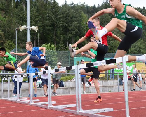 Spannende Blockwettkämpfe im Sportpark Zell