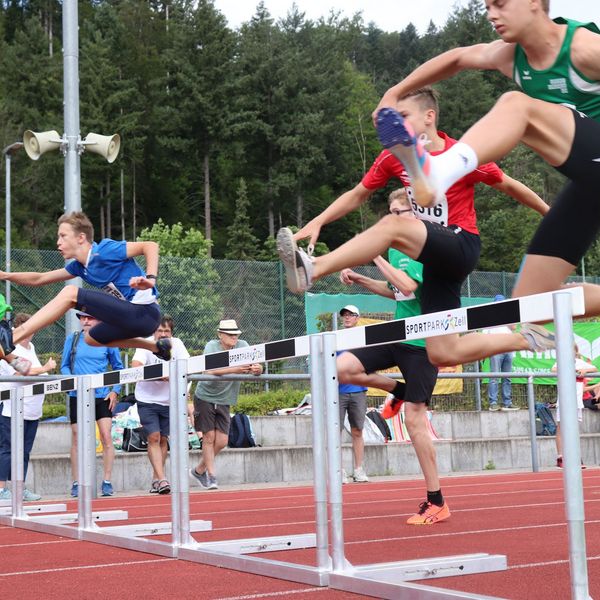 Spannende Blockwettkämpfe im Sportpark Zell