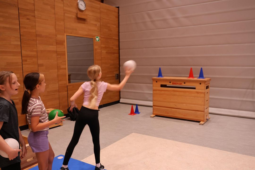 „Schau mal, was ich kann“ Verein trifft Schule