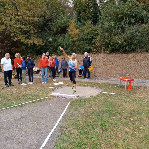 Viele Bestleistungen für Masters-Athlet:innen in Igersheim 