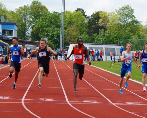 38. Dreitäler-Meeting auf dem Buckenberg - Drei EM-Normen sowie drei Stadionrekorde bei tollem Wettkampfwetter