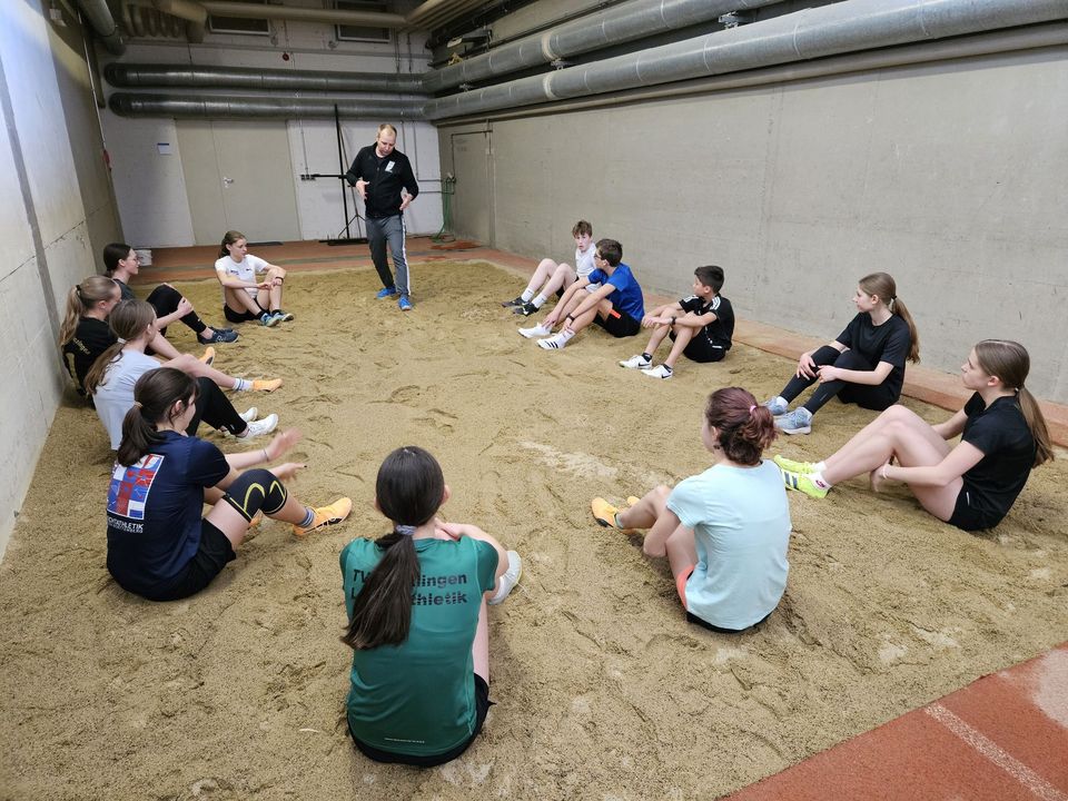 Landestrainer im U16- und U14-Stützpunkttraining des Kreises Region Freiburg