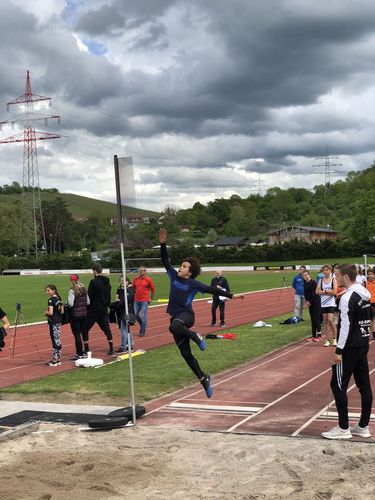 Der Team Hoch-Sprungcup setzt zur dritten Runde im Winnender Stadion an