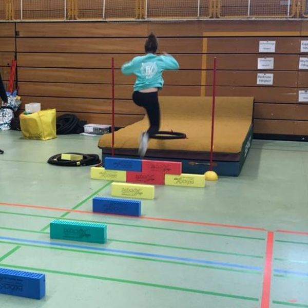 Trainerfortbildung: KiLA, Stabhoch, Laufsport und Langhantel