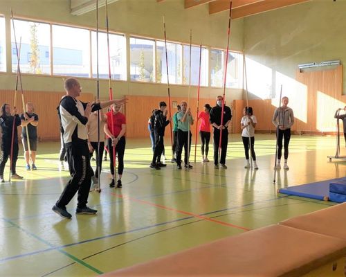Erfolgreiche Stabhochsprung-Fortbildung in Konstanz