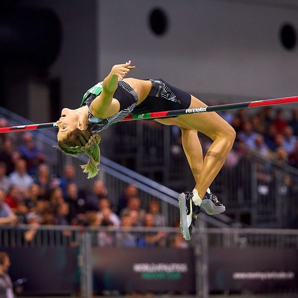 Frauen-Hochsprung beim INIT INDOOR MEETING Karlsruhe 2026: Die Zwei-Meter-Springerinnen geben sich die Ehre