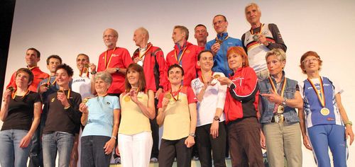 Medaillenflut für das deutsche Team / Peter Lessing gewinnt seine 22. Goldmedaille / Viel Lob für die Ausrichter vom TV Bühlertal